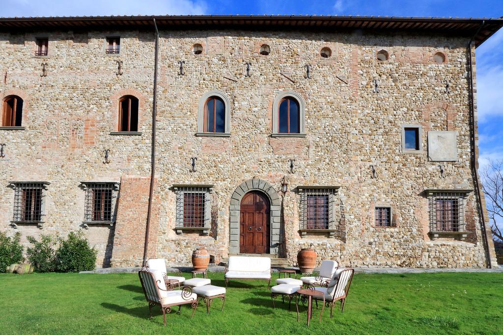 Вилла Castello Di Bibbione Сан-Кашиано-ин-Валь-ди-Пеза Экстерьер фото