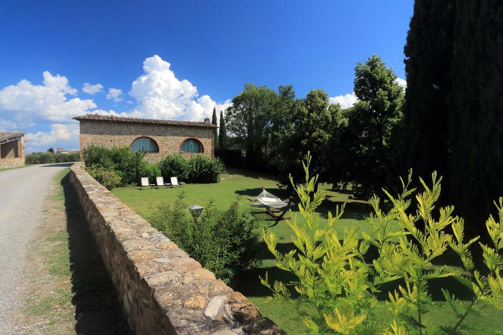 Вилла Castello Di Bibbione Сан-Кашиано-ин-Валь-ди-Пеза Экстерьер фото