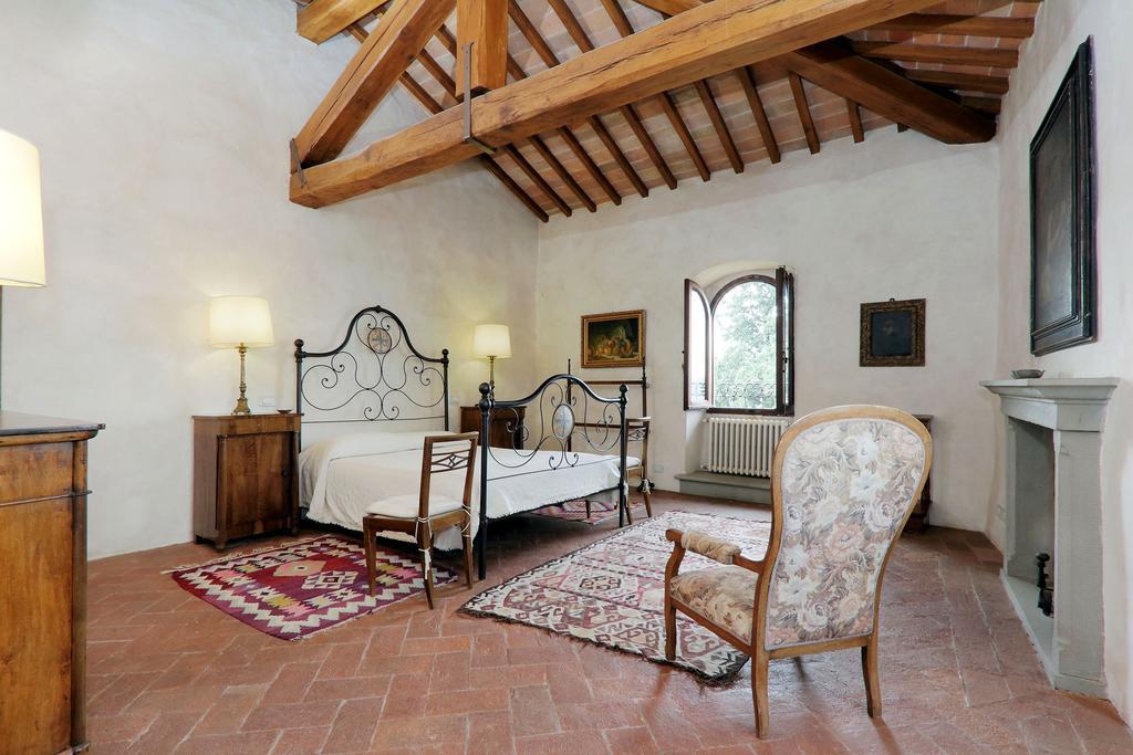Вилла Castello Di Bibbione Сан-Кашиано-ин-Валь-ди-Пеза Экстерьер фото